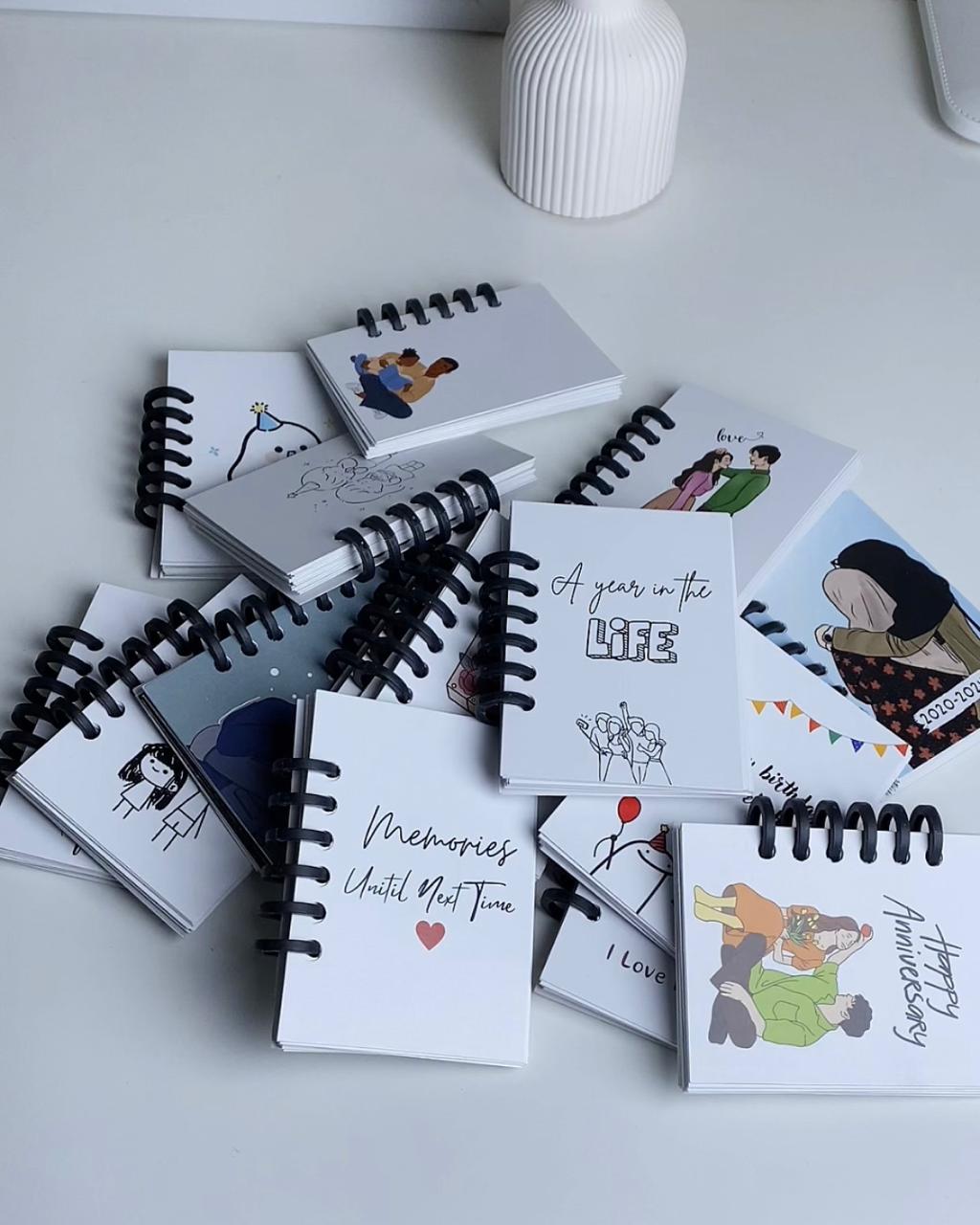 Polaroid Memory Book